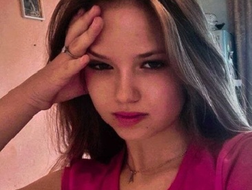 Recent Screen Shot of hidden_charm_