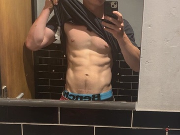 Recent Screen Shot of horny_hengst