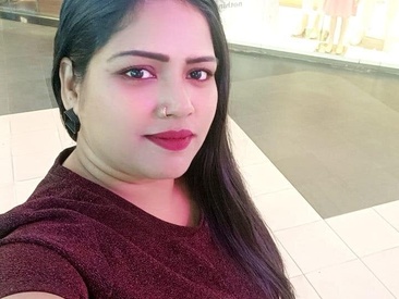 Recent Screen Shot of hornypriya696