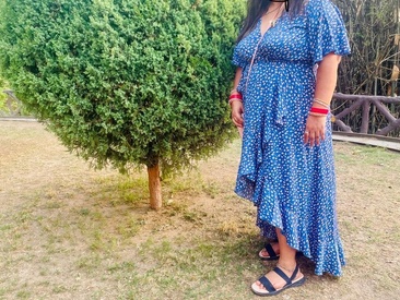 Recent Screen Shot of indian-hotmilfs