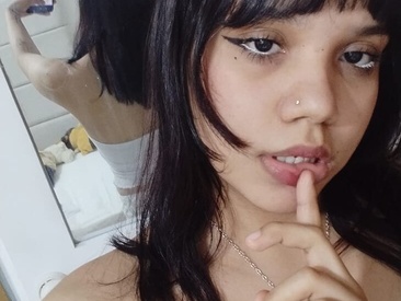 Recent Screen Shot of issa_bella18