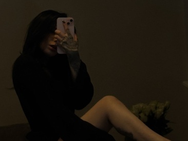 Recent Screen Shot of jeans-and-peach