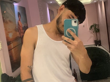 Recent Screen Shot of jhosue_boy_xxx