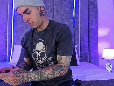 Recent Screen Shot of kaletattoo