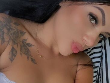Recent Screen Shot of karol_green_