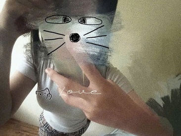 Recent Screen Shot of kitten-cute