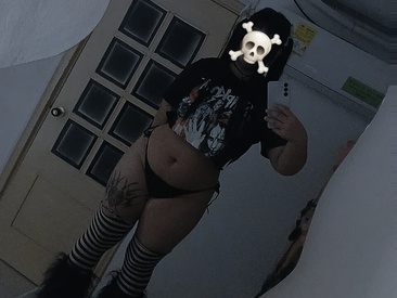 Recent Screen Shot of kittyhtxx