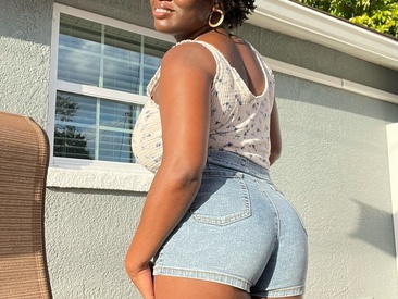 Recent Screen Shot of ladiosa_selene