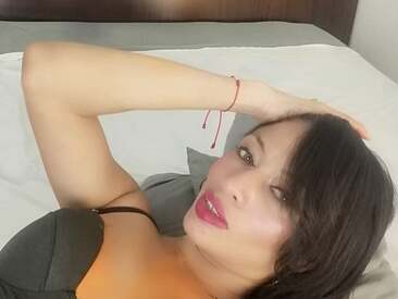 Recent Screen Shot of latinaStepmom