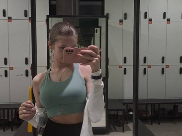 Recent Screen Shot of lolly_dollyyy