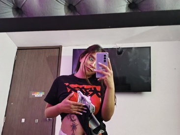 Recent Screen Shot of lucy__lush