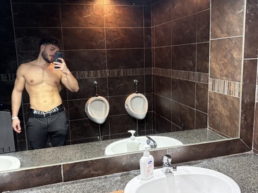 Recent Screen Shot of mark_ariete