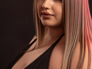 Recent Screen Shot of marouska_official