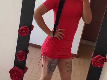Recent Screen Shot of megann__carter