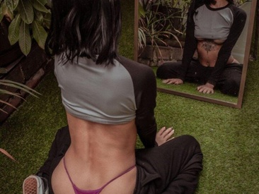 Recent Screen Shot of melanyharryh