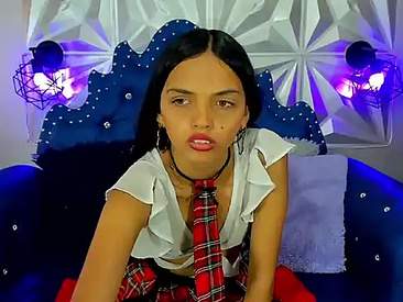 Recent Screen Shot of mia_baby_mmm