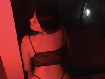 Recent Screen Shot of micaelaa97