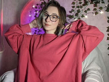 Recent Screen Shot of monlight__dana