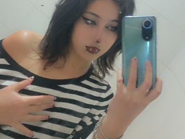 Recent Screen Shot of nana_unrecognizable1