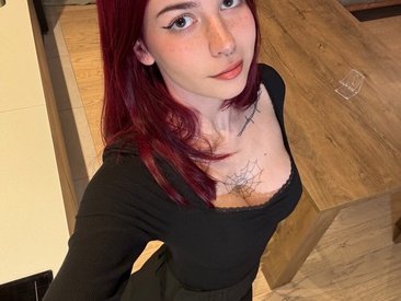 Recent Screen Shot of ohhoneykate
