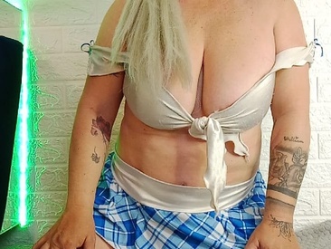 Recent Screen Shot of pamela_velazco