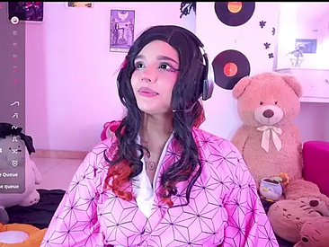 Recent Screen Shot of persephonee_