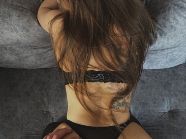 Recent Screen Shot of pussyrrraw