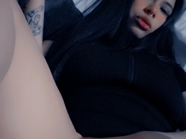 Recent Screen Shot of reina_reina