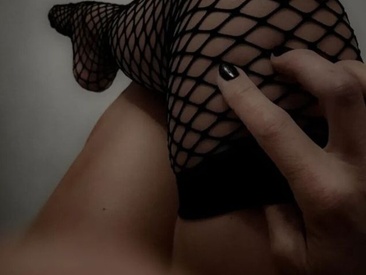 Recent Screen Shot of sara_ass69