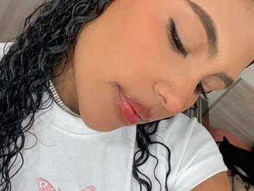 Recent Screen Shot of saylorblack