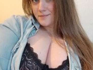 Recent Screen Shot of shychubby_kitty