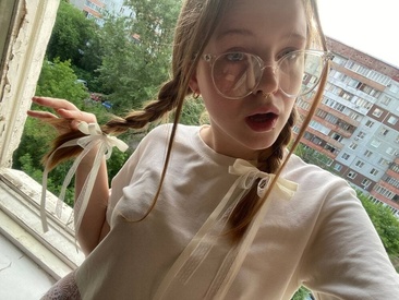 Recent Screen Shot of stefaniyaaa