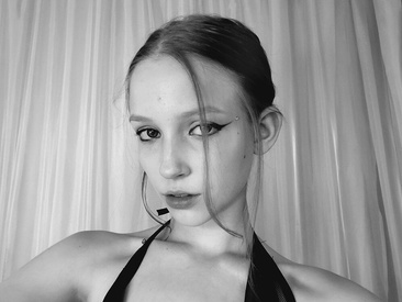 Recent Screen Shot of steffania-