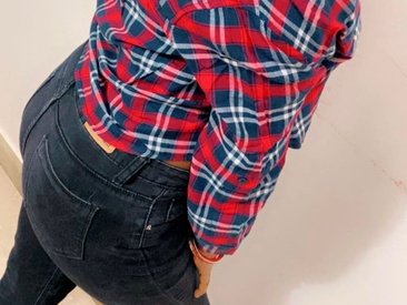 Recent Screen Shot of sweet-ananya23