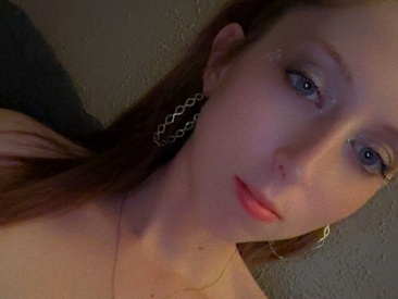 Recent Screen Shot of sweet-vixen