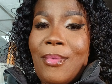 Recent Screen Shot of sweetdebbiexxxx