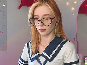 Recent Screen Shot of sweetuniporn