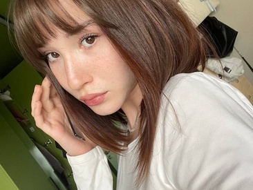 Recent Screen Shot of vanessa_one_