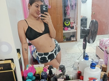 Recent Screen Shot of virgin_cunt