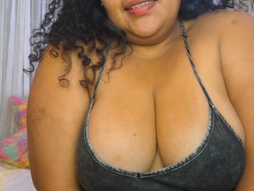 Recent Screen Shot of yvonne_jlove